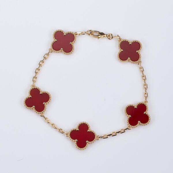 Motif Bracelet Red Carnelian in 18k Yellow Gold